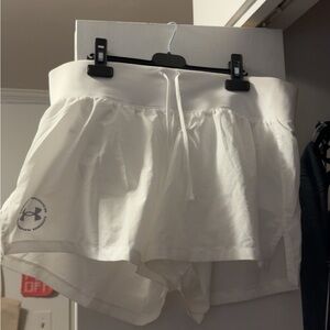 Under Armour White Athletic Shorts Lightweight Performance